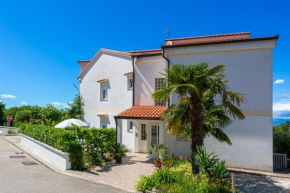 Apartments by the sea Njivice, Krk - 5295